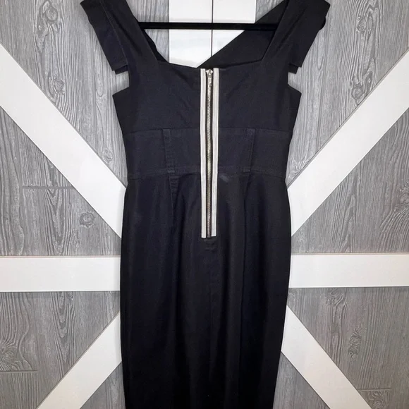 017. Maggy London Black Draped Bust Dress Size 4 - Picture 7 of 9